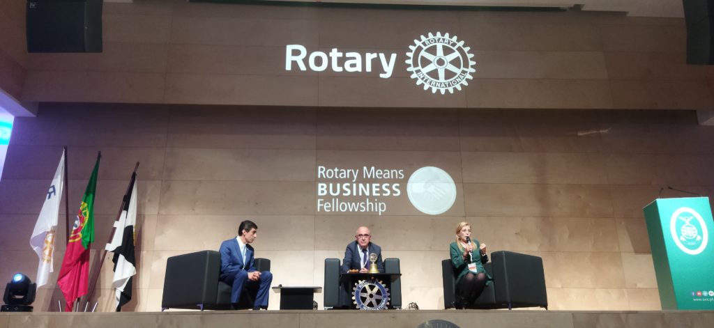 Em Portugal, autoridades na área de investimentos buscam talentos de diversas idades