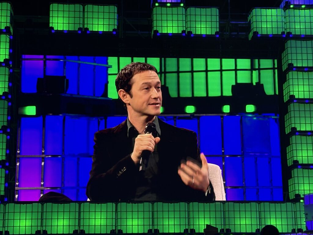 WEB SUMMIT 2025: MOMENTOS QUE REDEFINEM O MUNDO TECH DIRETAMENTE DE LISBOA